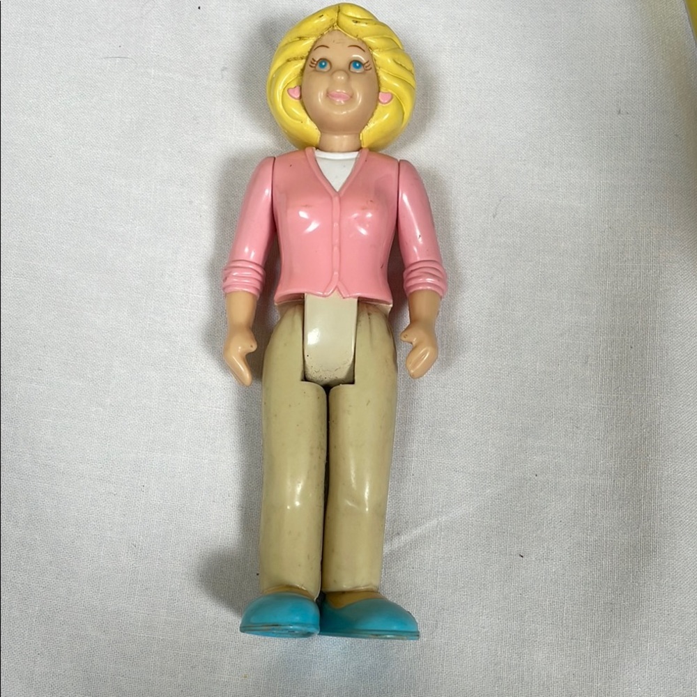 Little Tikes Grand Mansion Mother figure. Vintage. 1990s
